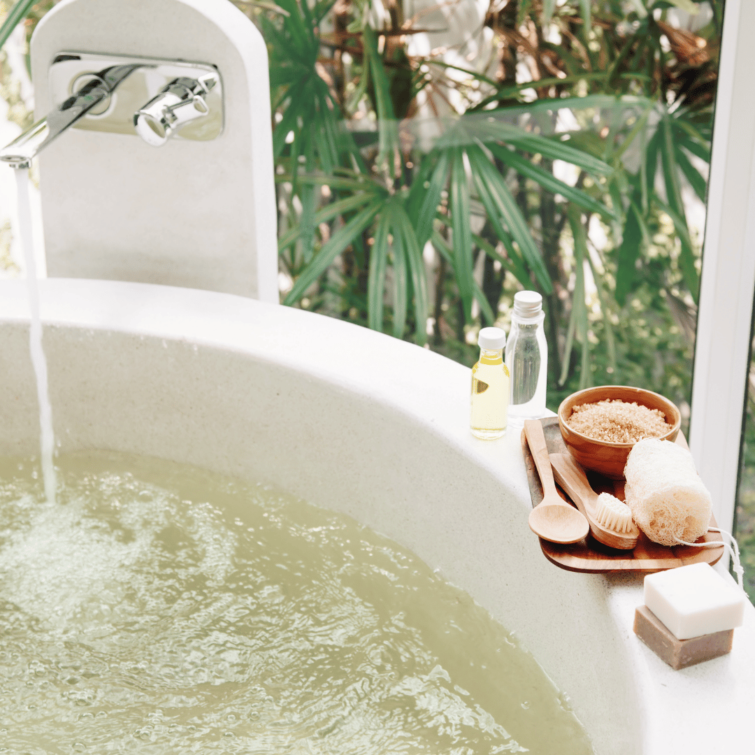 30-minute Nourishing Soak Spa Treatment