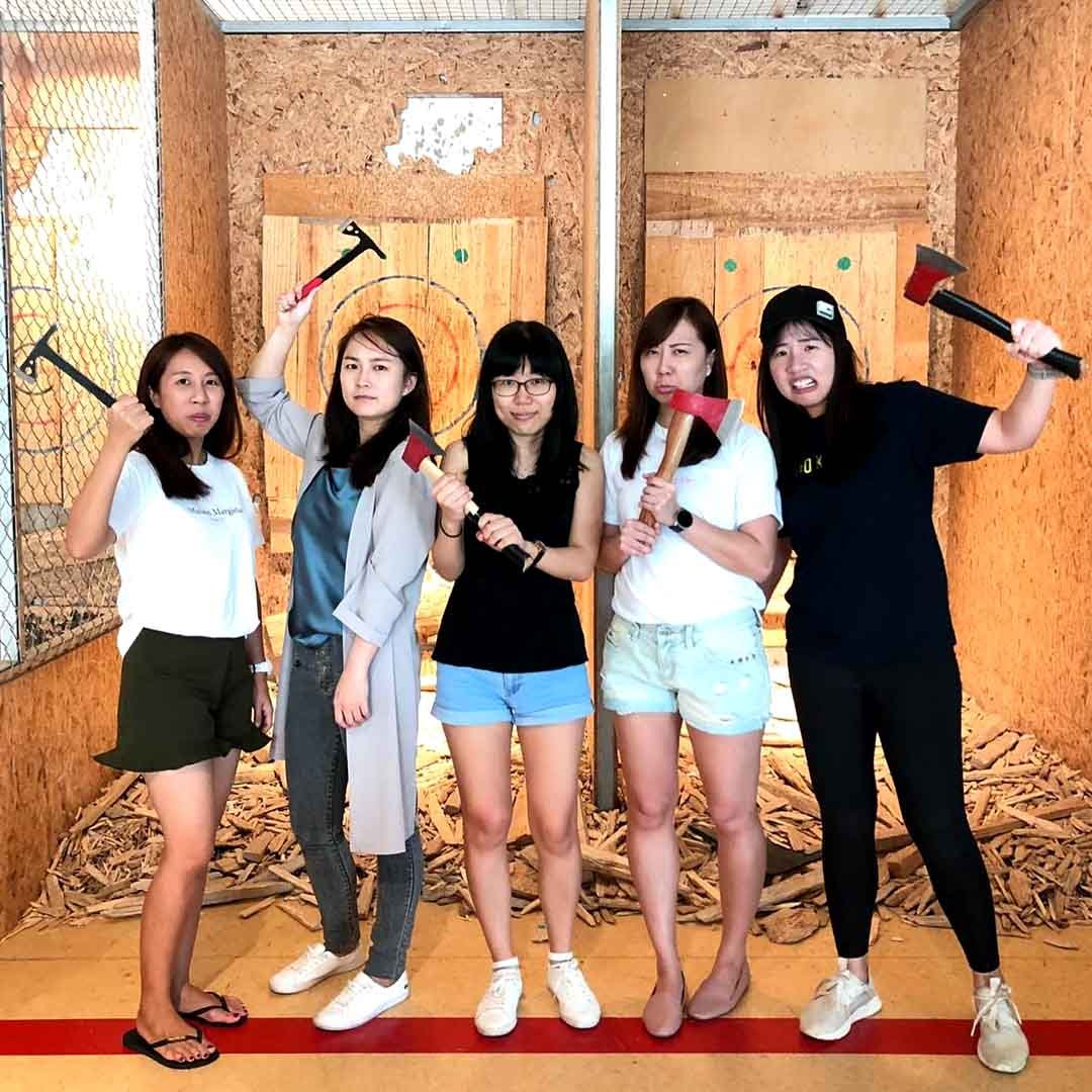 Axe-Throwing Session for 5