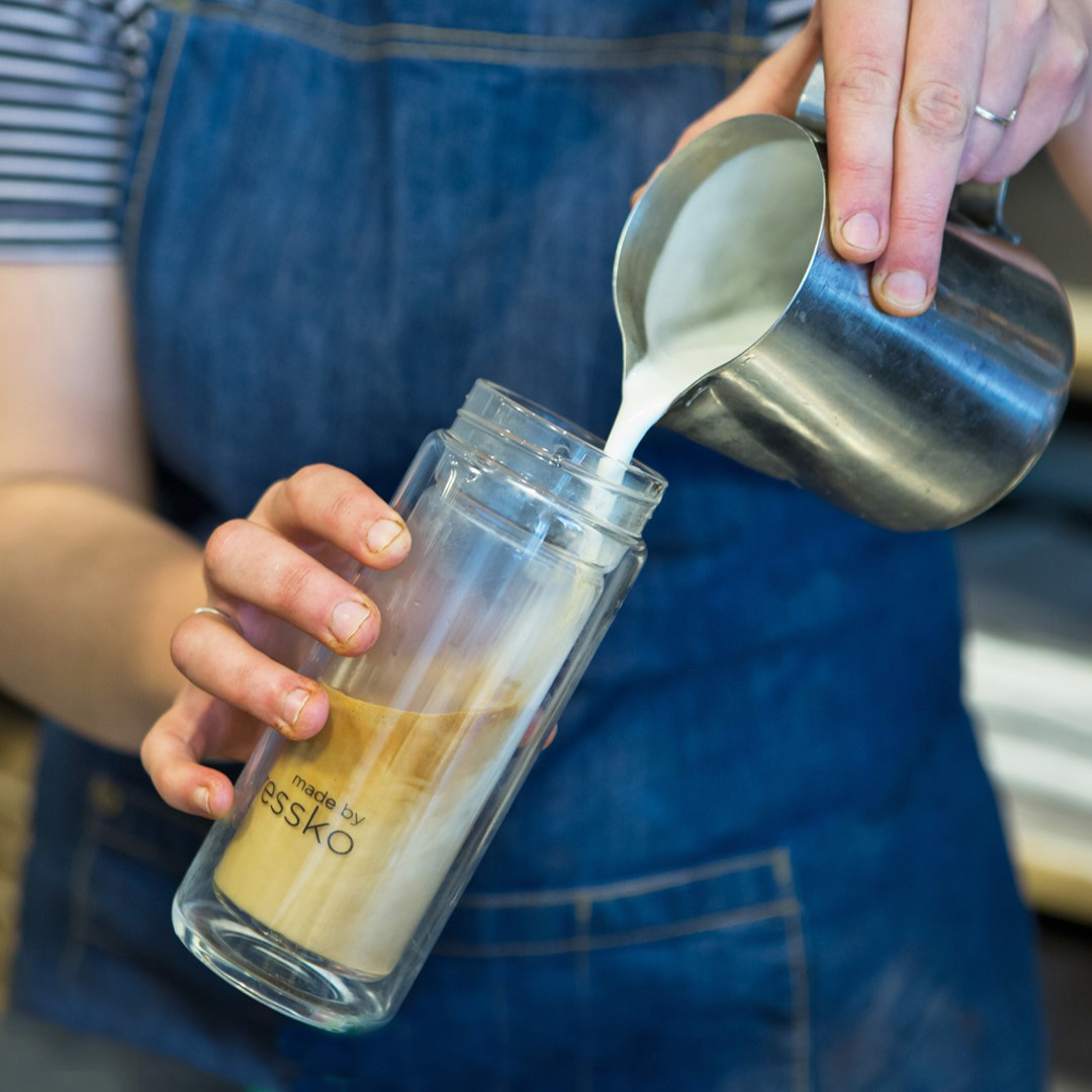 MadeByFressko Insulated Glass Bottle & Tea/Fruit Infuser (300ml)