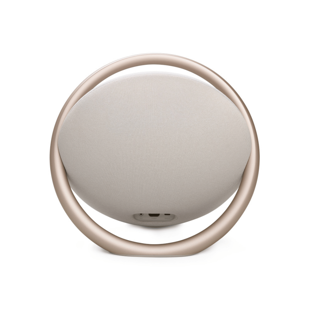 Harman Kardon Onyx Studio 8