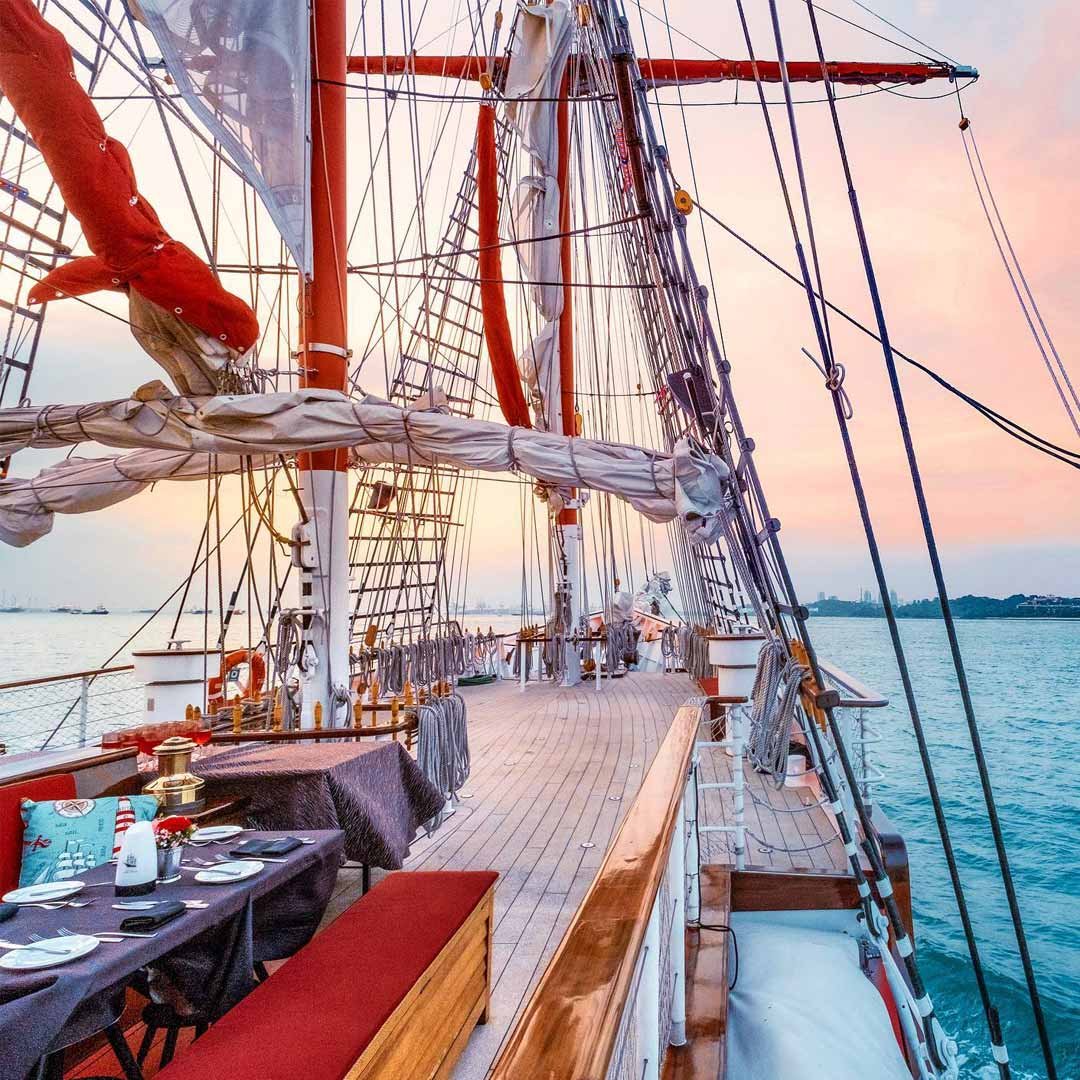 Breakfast Cruise (Adult Ticket)