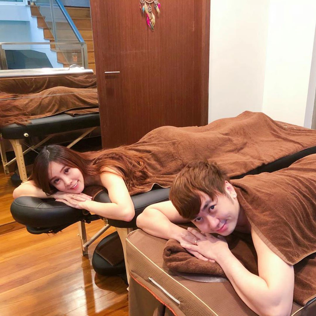 90-Minute Two-gether Couple's Massage
